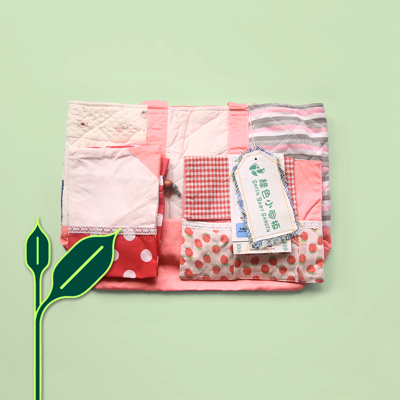 Holistic Packaging Design & DIY Creation for Upcycling Parent Bag Set : : Second-hand Retail Platform